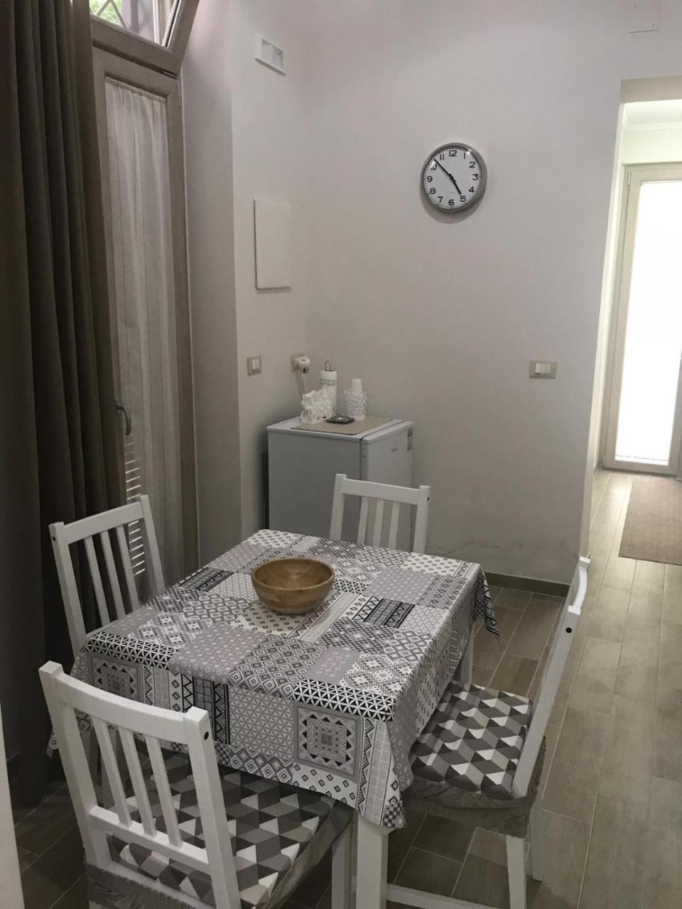 Virgilio'S Garden Bed & Breakfast Castellammare di Stabia Bagian luar foto